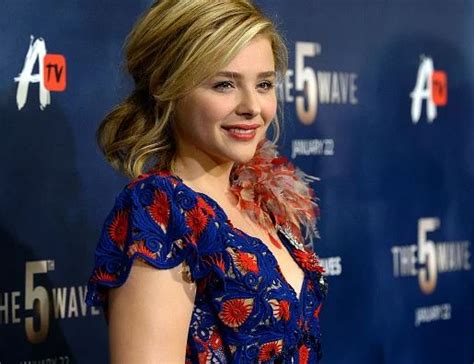 chlo› grace moretz age